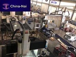 Metal machining CNC