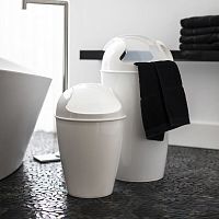 Bathroom trash can DELrecycled plasticwith lidindoor