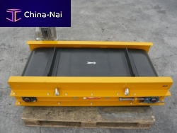Magnetic roller separator particle