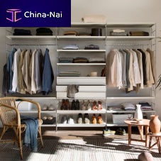 Wall-mounted shelving system TRIAcontemporarymetalhome