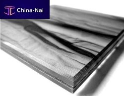 Laminated glass panel patternedtranslucentfor interior