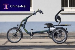 Crank-propelled adaptative tricycle 385-0000adultblackgreen