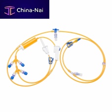 Chemotherapy infusion set with Y portwith light protectionwith heat exchanger