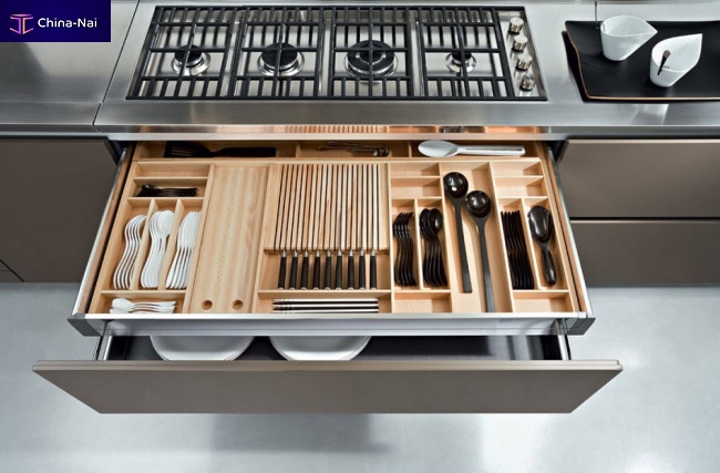 											Kitchen drawer