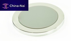 Band-pass optical filter broadband