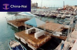 Floating platform for marinas