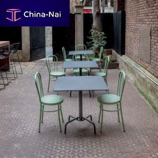 Contemporary table MUELLE galvanised steelgalvanised steel basesquare