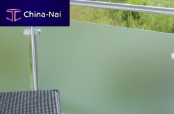 Tempered glass panel LUXRAFF® SOLIDlaminatedtranslucentsatin