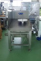 Cheese scraping/brushing machine RG