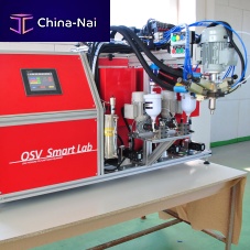 Resin mixing and metering unit SmartLab 3KliquidsPU foamwith gear pump