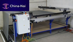 Automatic spreading machine