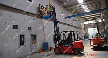 Access platform suspended