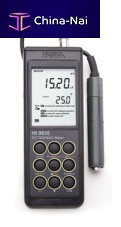 Multi-parameter water analyzer HI9835conductivity