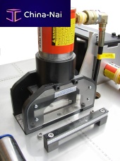 Aluminum cutting machine 300-200for copperbarCNC