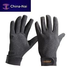 Watersports glove CARBYNEdivefull