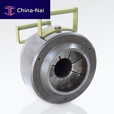 End forming tool
