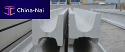 Drainage channel with central slot concreteroofrainwater