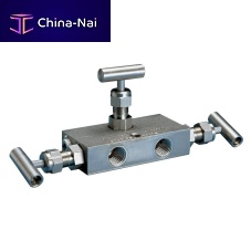 3-way manifold MM1