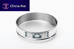 Analysis sieve microplatefor pharmaceutical applicationsself-cleaning