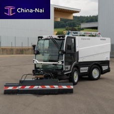 Water street washing machine CityCat W20diesel engine