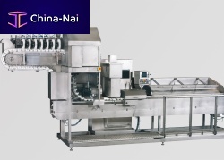 Herring fish gilling machine