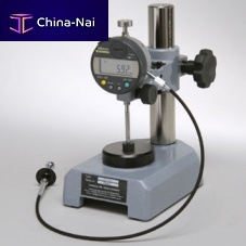 Stationary thickness gauge EV 01rubberdigital display