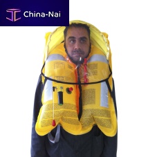 Professional inflatable life jacket sprayhood 04751