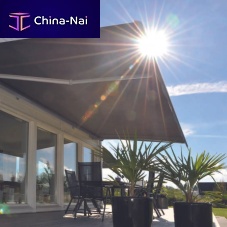 Retractable awning SELECTsemi-boxmotorizedmanual