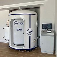 Oxygen therapy hyperbaric chamber Oxyduomultiplace