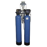 Automatic water softener with mixed bed ion exchanger