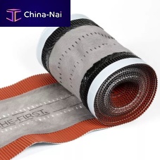 Flexible covering element LAHE-FIRST with friction topbutyl