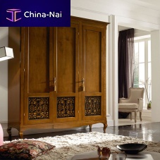 Traditional wardrobe CAPRIlacquered woodwith swing doors