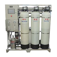 Reverse osmosis desalinator YL-1