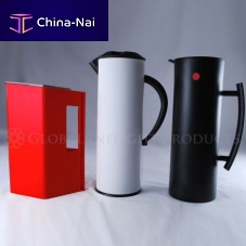 Aircraft cabin beverage pitcher Carafesisothermal
