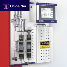 In-line conductivity meter pure water