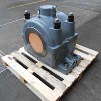 Boat bearing for shipsfor propeller shaftsrudder