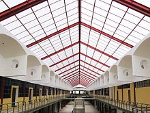 Polycarbonate roofing sheet translucentcorrugated