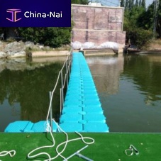 Modular floating walkway