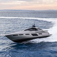 Cruising motor yacht 7Xhard-topsurface drive3-cabin