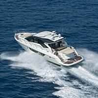 Cruising motor yacht 60 HThard-top3-cabin7-berth