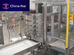 Automatic cheese cutting machine