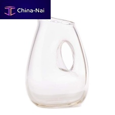 Glass carafe