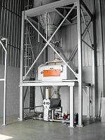 Pasta scraps recovery unit with automatic feeder with manual feed