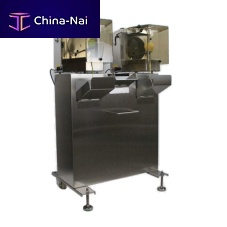 Fruit peeling machine floor-standingon casters
