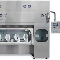 Filling isolator for the pharmaceutical industryISO class 5floor-standing