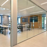 Modular partition DOUBLEretractableglassglazed