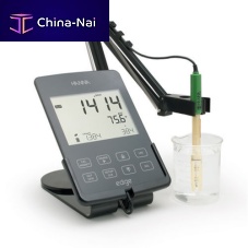 Multi-parameter water analyzer HI2030pHdissolved oxygen