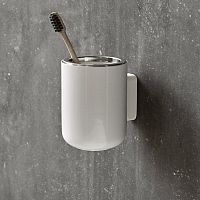 Commercial toothbrush holder 7710609