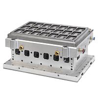 Steel cutting tool