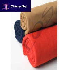 Aircraft cabin blanket
